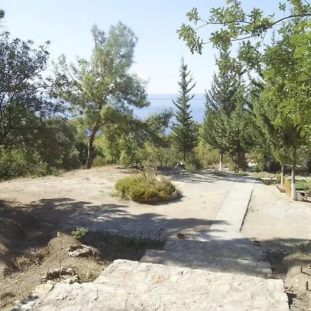Rezort Yuva Eco Holiday Yoga Retreat *